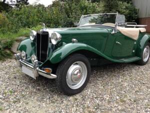 Image 1/16 of MG TD (1950)