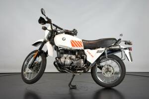 Bild 1/50 von BMW DUMMY (1989)