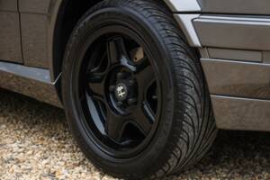 Image 36/50 of Alfa Romeo 75 3.0 V6 QV (1988)