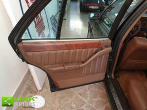 Afbeelding 2/50 van Lancia Thema 8.32 (1989)