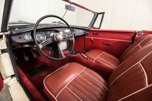 Image 9/50 of MG MGB (1964)