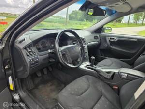 Immagine 18/40 di Volvo V 70 2.4 (2006)