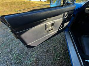 Image 34/50 of MG MGB GT (1972)