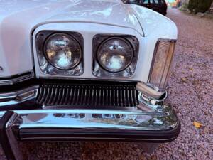Bild 16/21 von Oldsmobile Toronado Brougham (1973)
