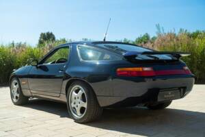 Afbeelding 12/50 van Porsche 928 GTS (1992)