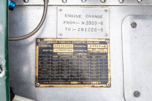 Image 17/80 of Lister Knobbly (1956)