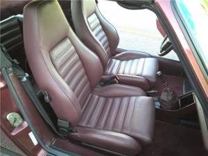 Bild 9/26 von Porsche 911 Carrera 3.2 (1984)