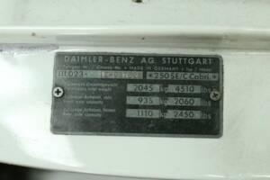 Imagen 34/50 de Mercedes-Benz 250 SE (1966)