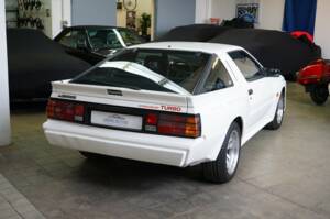 Image 15/49 of Mitsubishi Starion (1989)