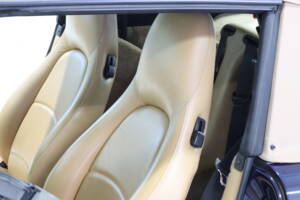 Immagine 18/30 di Porsche 911 Carrera (1997)