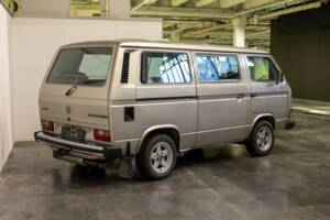Bild 3/20 von Volkswagen T3 Caravelle wbx6 3.2 Oettinger (1991)
