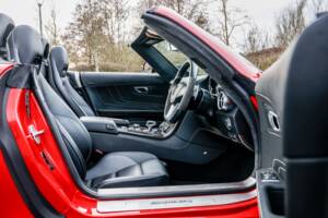 Image 37/40 of Mercedes-Benz SLS AMG Roadster (2011)