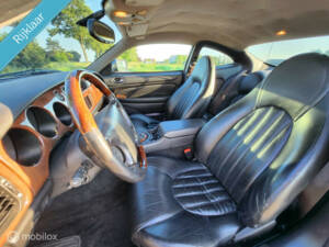 Image 2/35 of Jaguar XKR (1998)