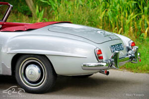 Immagine 38/59 di Mercedes-Benz 190 SL (1958)
