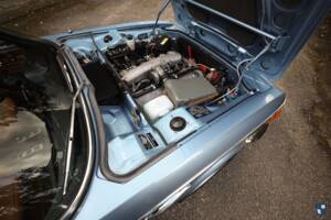 Image 22/73 of BMW 3.0 CSi (1973)