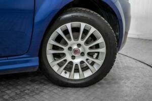 Bild 44/50 von FIAT Grande Punto 1.4 (2009)