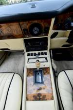Immagine 38/50 di Aston Martin V8 EFi (1989)