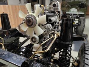 Bild 22/33 von Land Rover Defender 90 (1993)