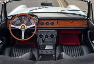 Bild 21/38 von Ferrari 275 GTS (1966)