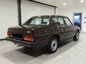 Bild 3/10 von Alfa Romeo Alfetta 1.6 (1983)