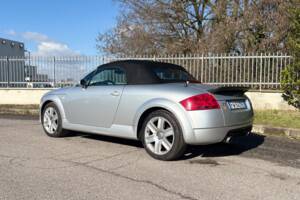 Image 4/25 of Audi TT 3.2 quattro (2004)