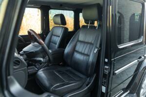 Image 21/48 de Mercedes-Benz G 400 CDI (SWB) (2002)