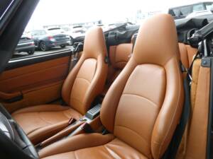 Image 11/29 of Porsche 911 Carrera (1995)