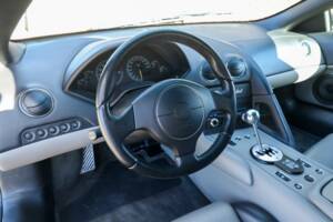 Image 45/50 de Lamborghini Murciélago (2003)