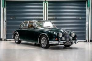 Image 1/24 of Jaguar Mk II 3.8 (1962)