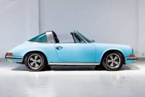 Bild 4/40 von Porsche 911 2.2 E (1969)