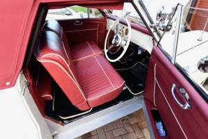 Image 13/41 of Austin A 90 Atlantic Convertible (1950)