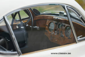 Immagine 26/29 di Jaguar XK 120 SE FHC (1954)