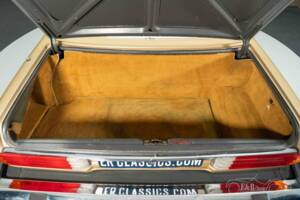 Image 8/19 of Mercedes-Benz 560 SL (1988)
