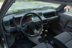 Image 28/50 de Renault R 5 GT Turbo (1986)