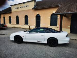 Afbeelding 2/11 van Chevrolet Camaro (2000)