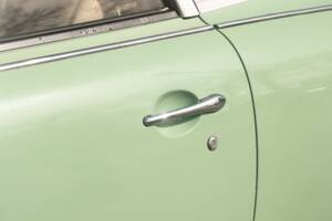 Bild 14/50 von Nissan Figaro (1991)