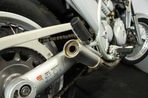 Bild 38/50 von Aprilia Moto 6.5 (2000)