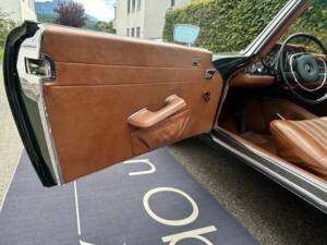 Imagen 9/37 de Mercedes-Benz 280 SL (1970)