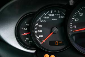 Immagine 11/40 di Porsche 911 GT3 Clubsport (2000)