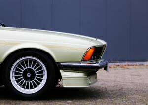 Bild 4/32 von BMW 633 CSi (1978)