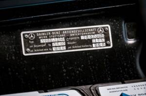 Image 36/42 of Mercedes-Benz 190 SL (1961)