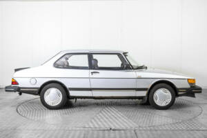 Immagine 10/41 di Saab 900 Turbo (1984)
