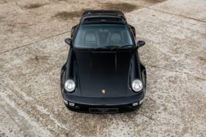 Bild 8/33 von Porsche 911 Turbo 3.6 (1993)