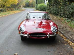 Afbeelding 2/18 van Jaguar E-Type (1967)