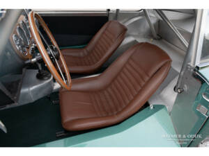 Image 6/50 of Aston Martin DB 2 (1952)