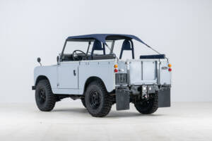 Image 19/25 of Land Rover 88 (1961)