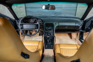 Immagine 13/22 di Porsche 928 S4 Clubsport (1988)
