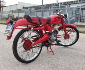 Image 14/22 de Moto Guzzi DUMMY (1960)