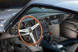 Image 10/11 of Lamborghini 400 GT (1967)