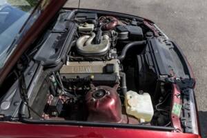 Immagine 21/23 di BMW 318i (1995)